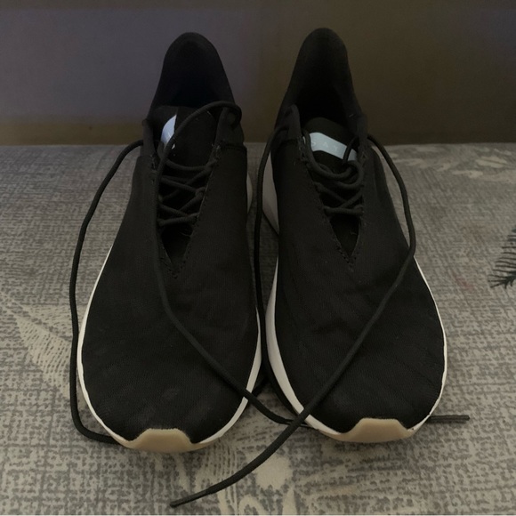 Saysh One Sneakers - Picture 6 of 8